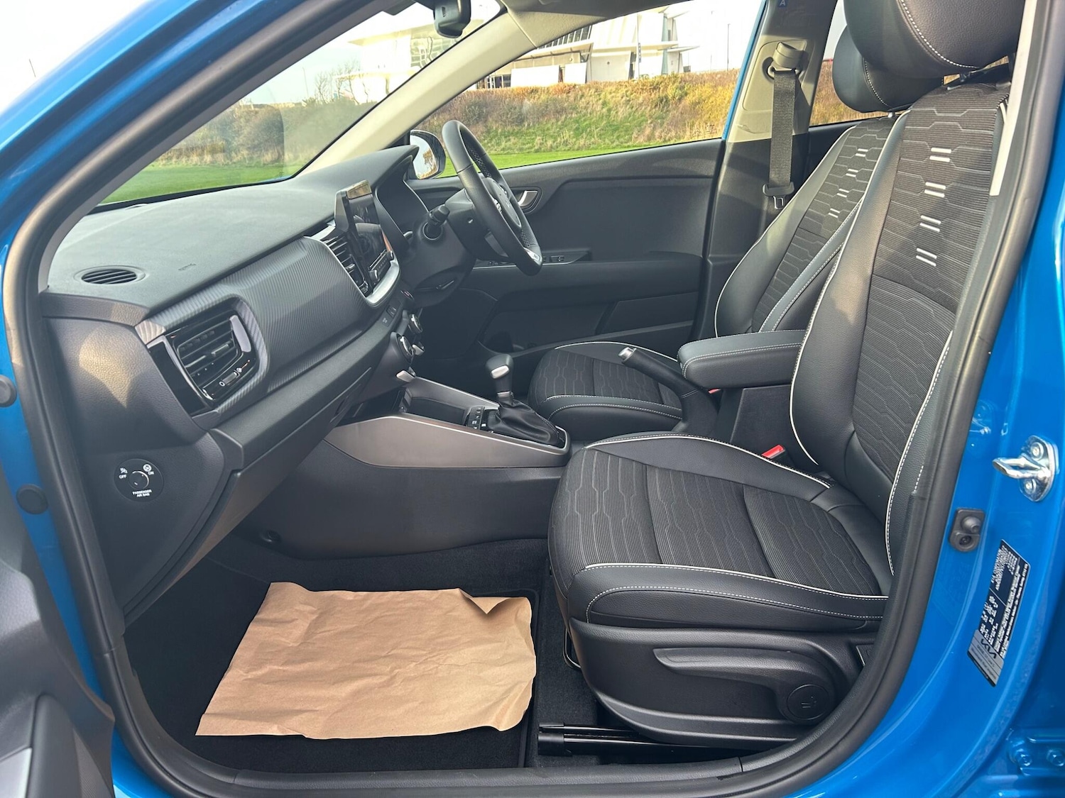 Used Kia Stonic 2025 for sale - 76498935: Photo 22