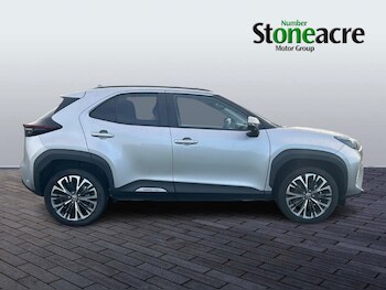 Used Toyota Yaris Cross 2023 for sale - 77440028: Photo