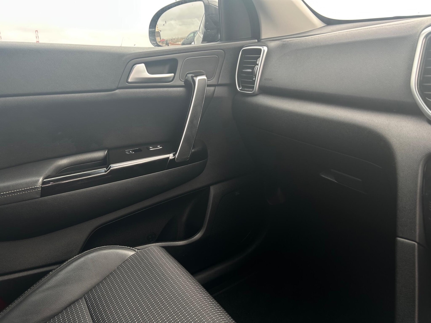 Used Kia Sportage 2018 for sale - 76326148: Photo 23