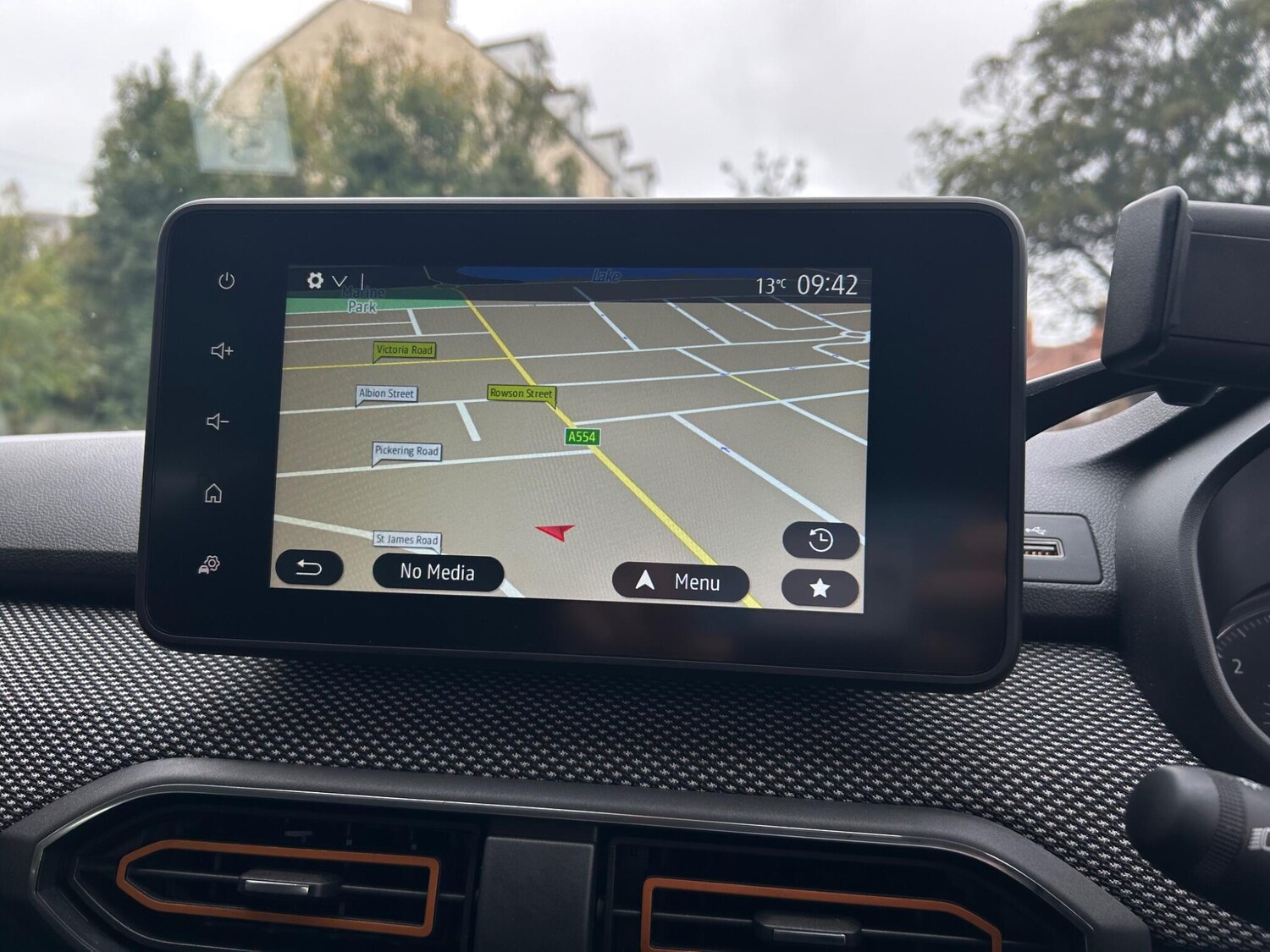 Used Dacia Sandero 2022 for sale - 76270288: Photo 16