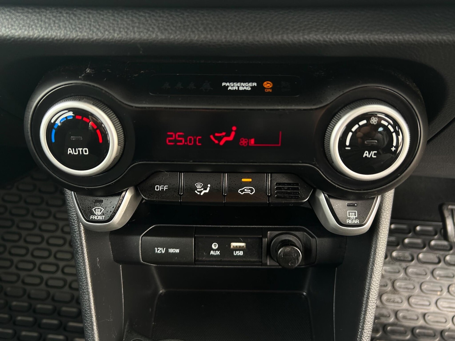 Used Kia Picanto 2018 for sale - 76270097: Photo 16