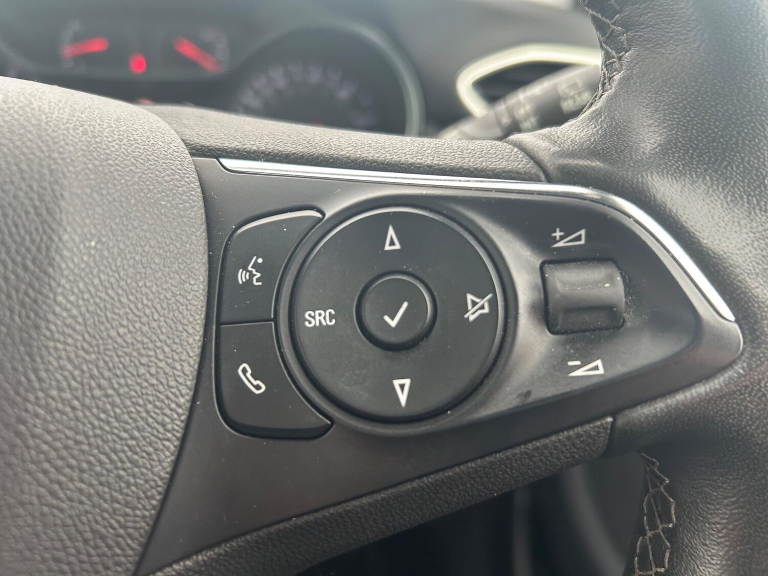 Used Vauxhall Crossland 2022 for sale - 77852826: Photo 14