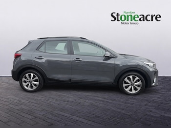 Used Kia Stonic 2023 for sale - 78601266: Photo