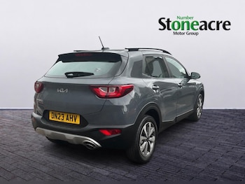 Used Kia Stonic 2023 for sale - 78601266: Photo