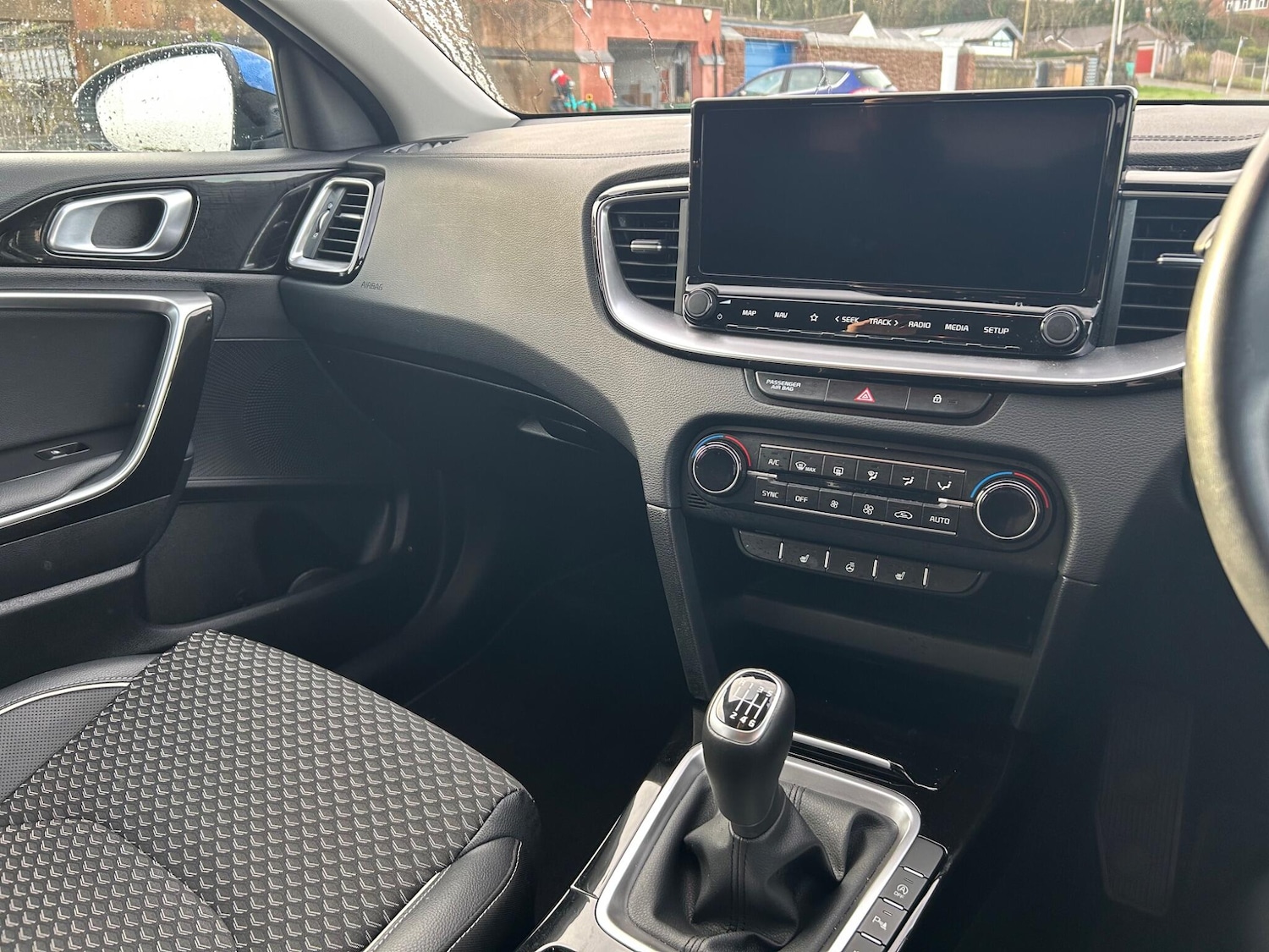 Used Kia XCeed 2023 for sale - 76975622: Photo 19