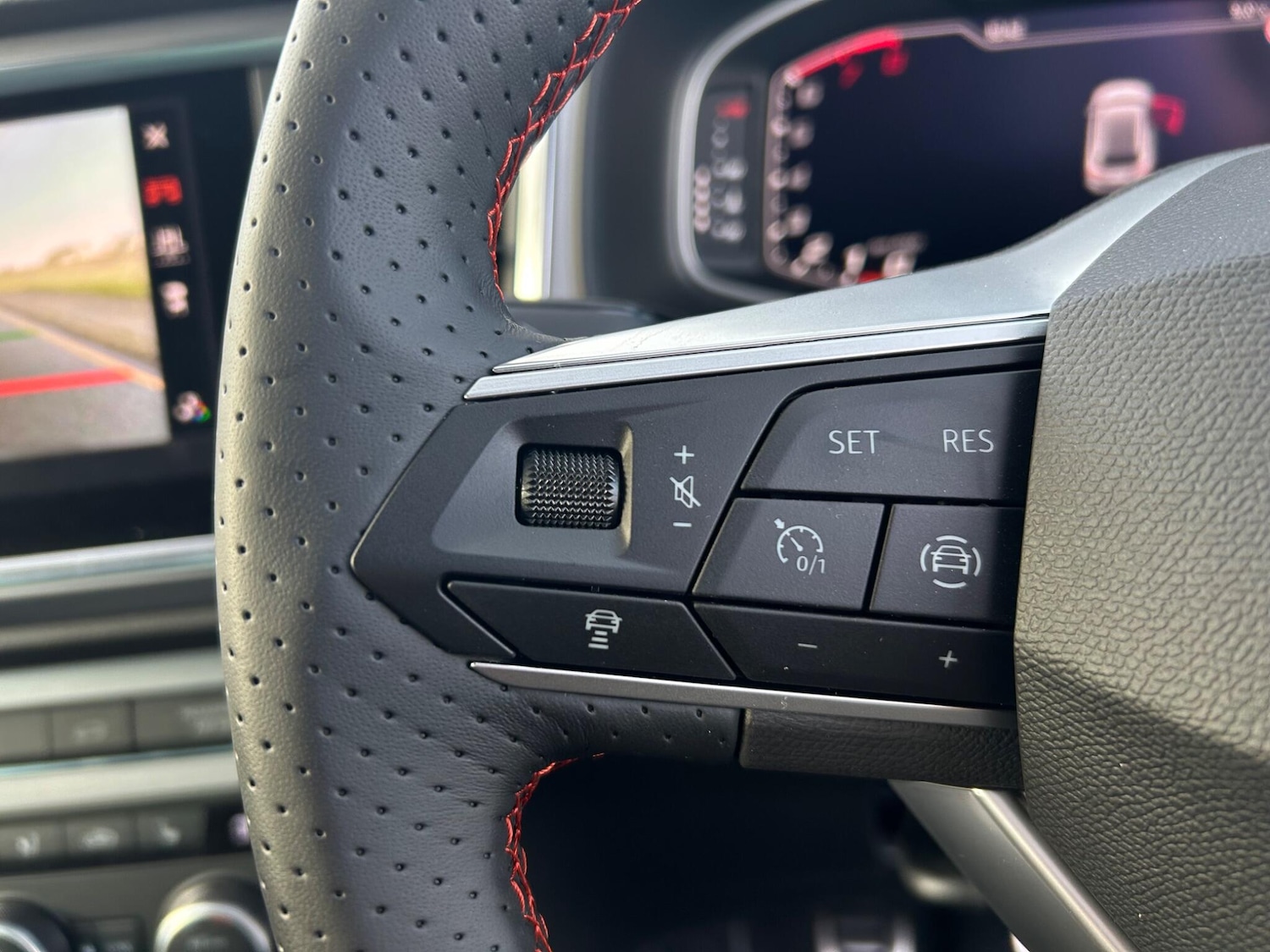 Used SEAT Ateca 2025 for sale - 76408671: Photo 12