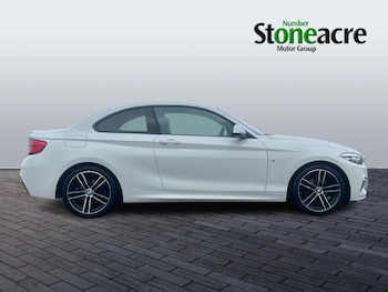 Used BMW 2 Series 2018 for sale - 78115100: Photo