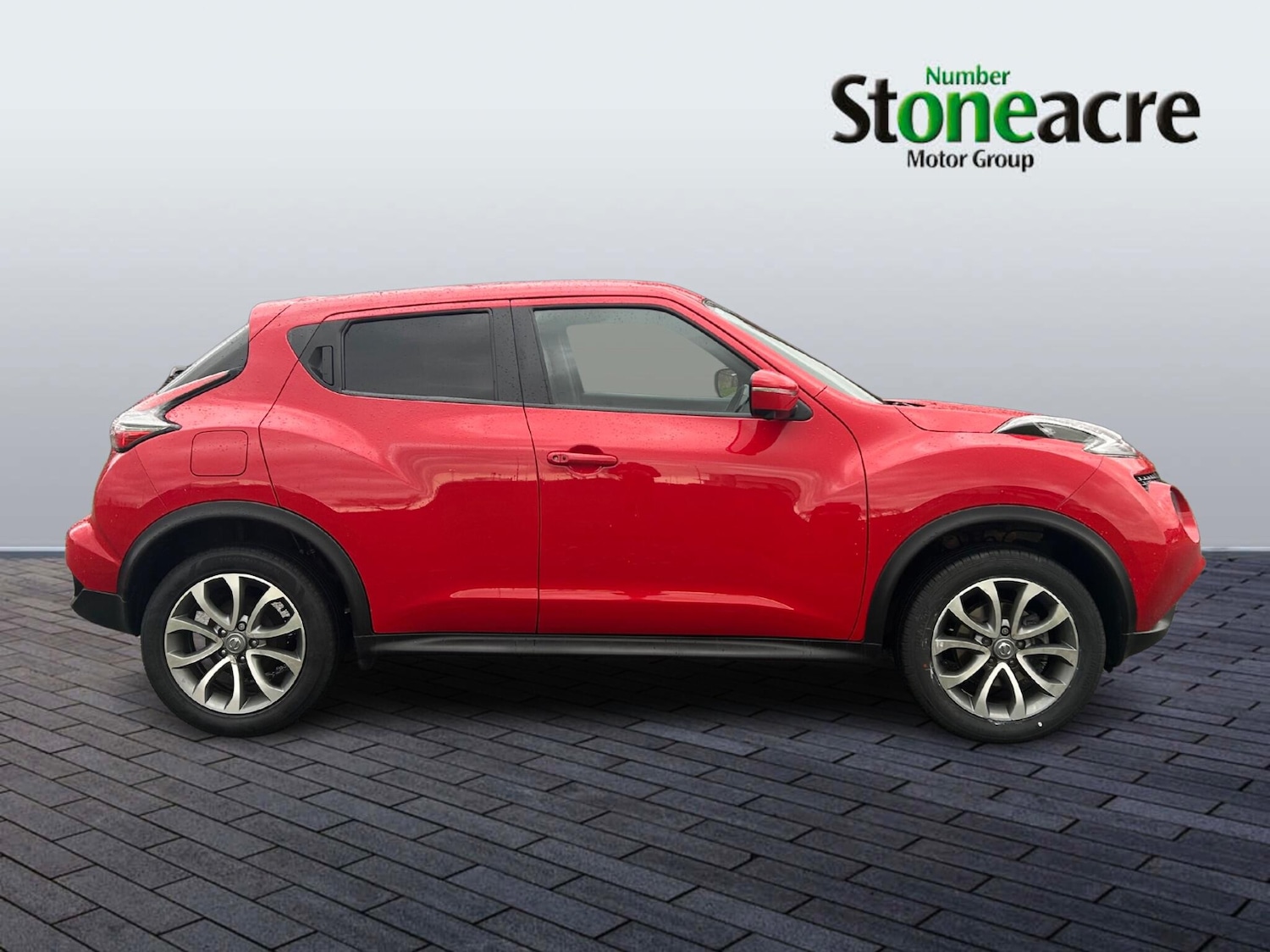 Used Nissan Juke 2017 for sale - 77304959: Photo 2