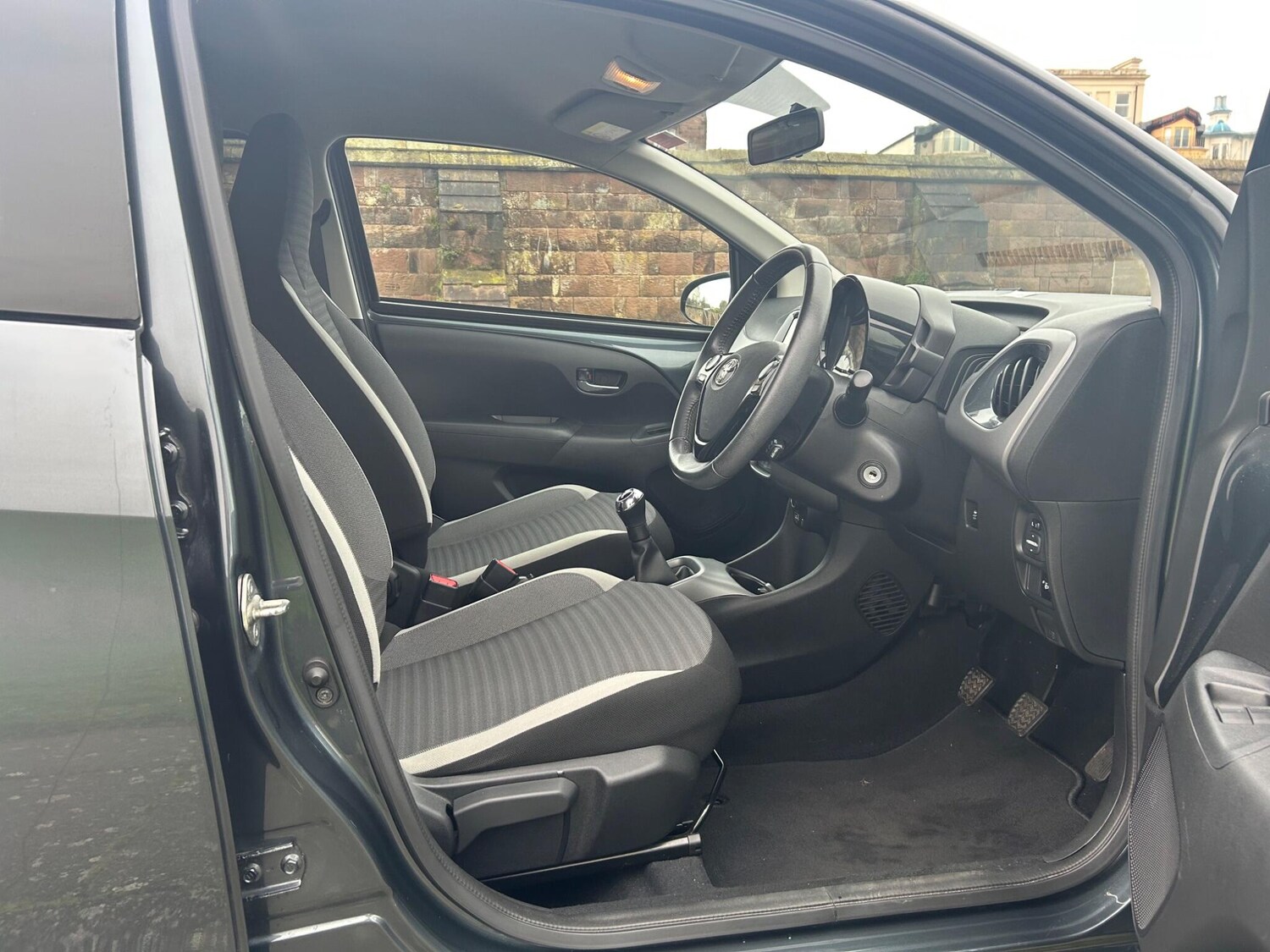 Used Toyota AYGO 2018 for sale - 77722836: Photo 10