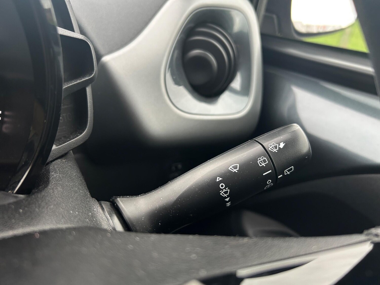 Used Toyota AYGO 2018 for sale - 77722836: Photo 16