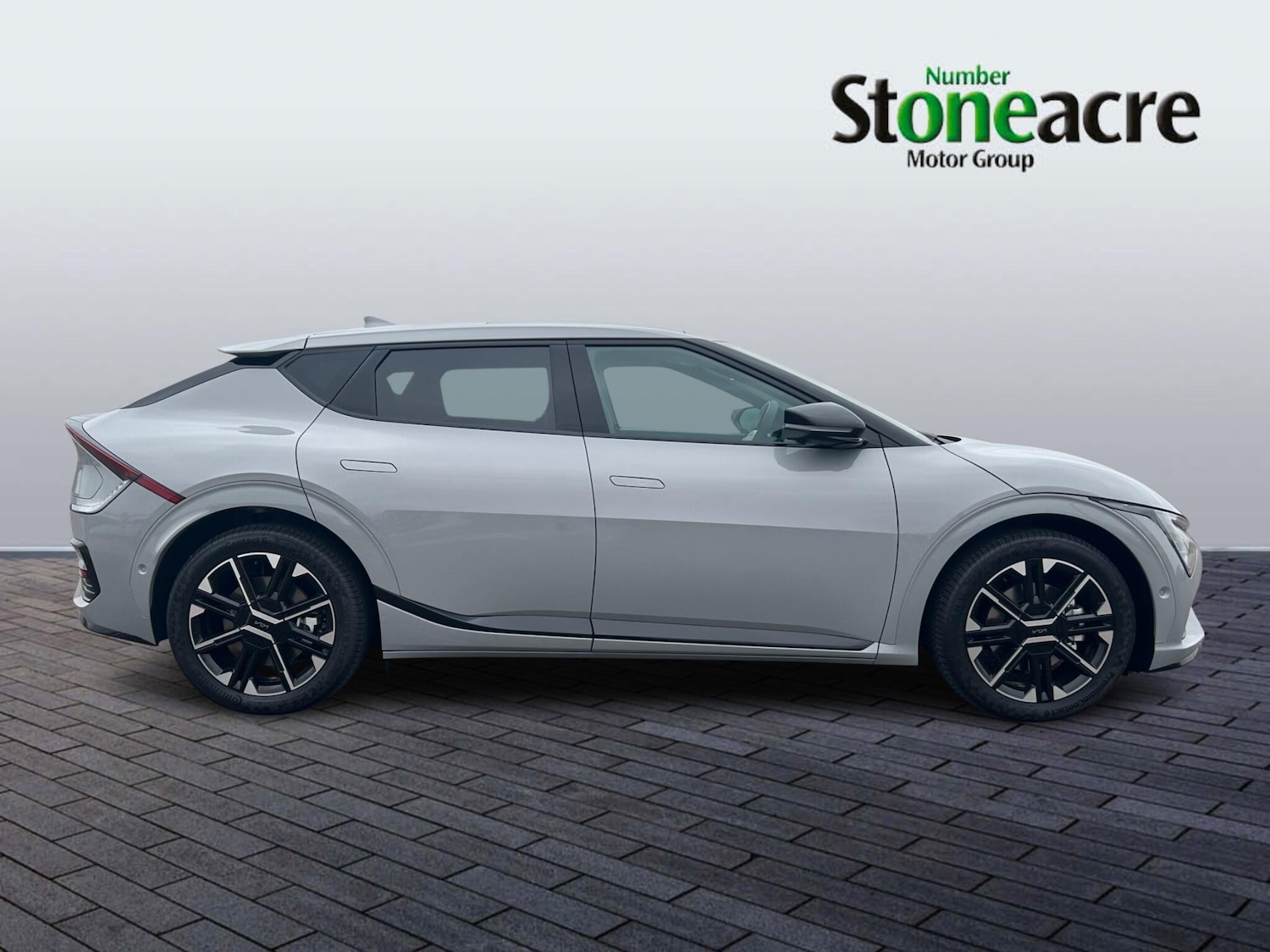 Used Kia EV6 2025 for sale - 76295875: Photo 2