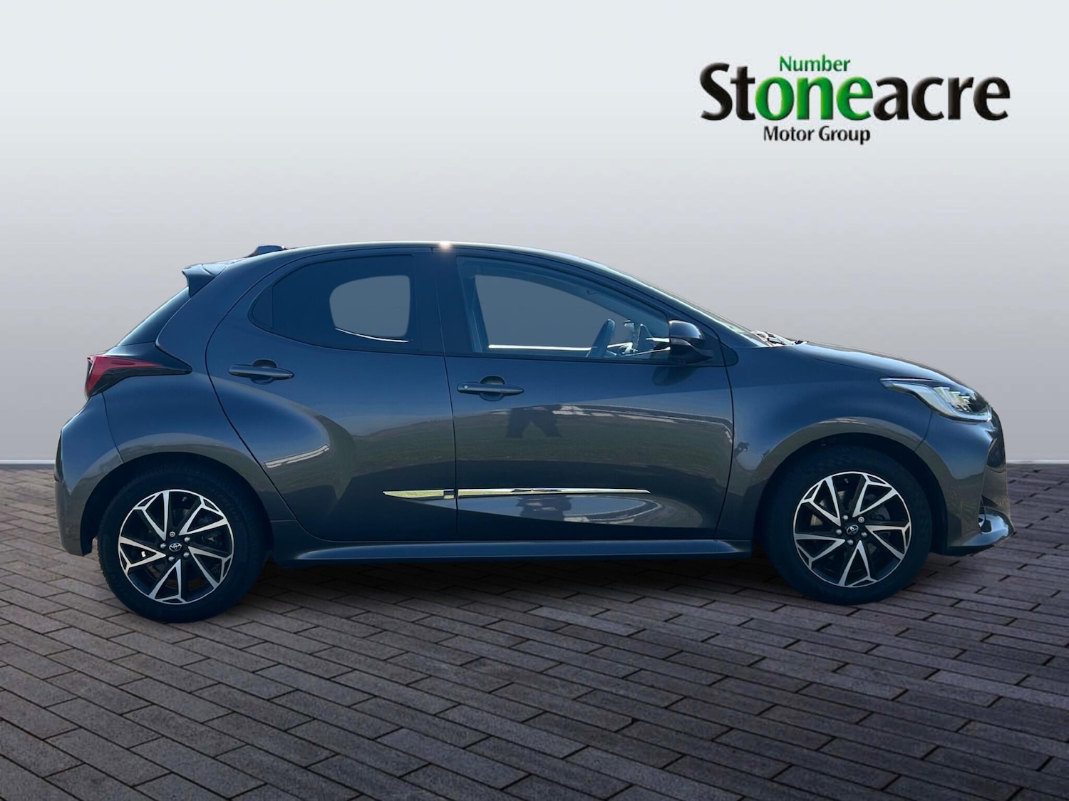 Used Toyota Yaris 2023 for sale - 78034929: Photo 2