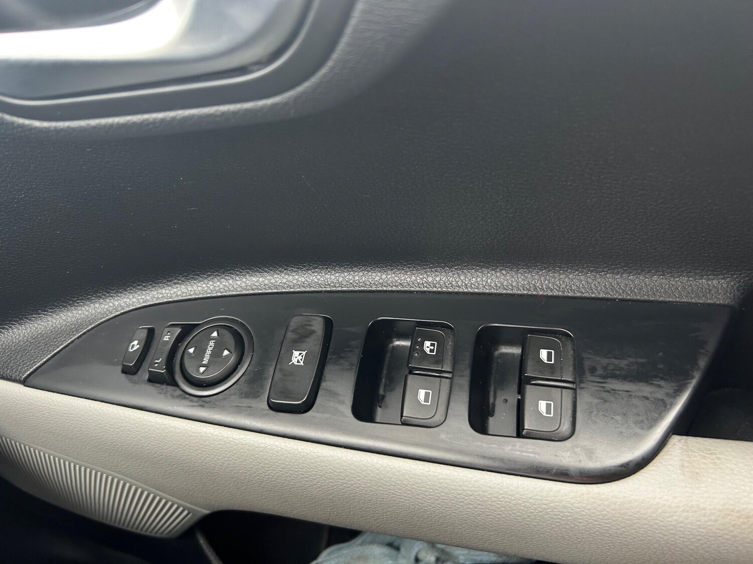 Used Kia Stonic 2021 for sale - 76561048: Photo 17