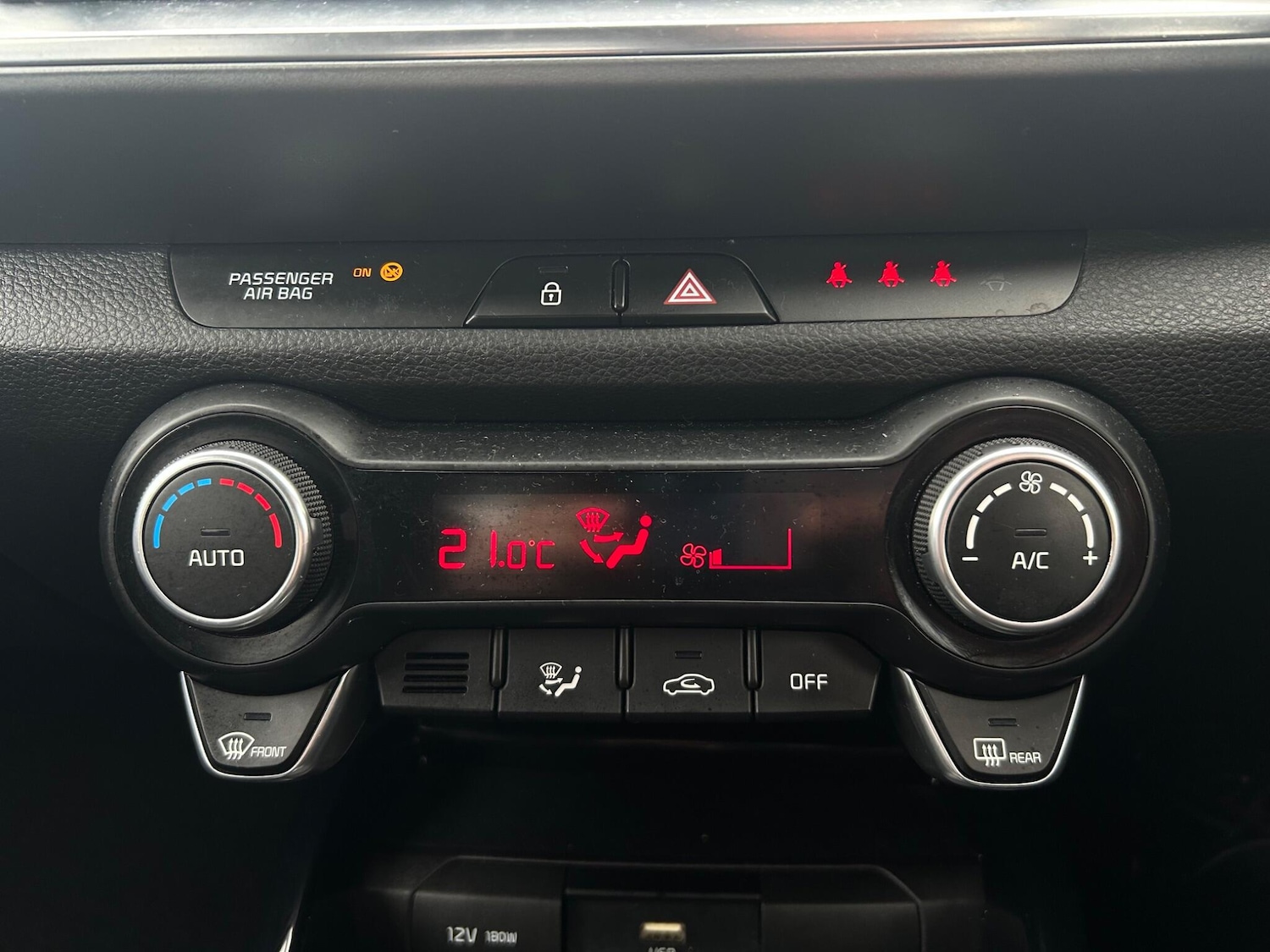 Used Kia Stonic 2021 for sale - 76561048: Photo 20