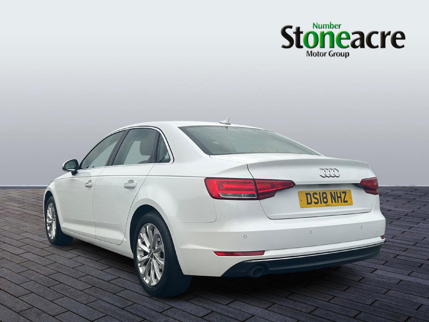 Used Audi A4 2018 for sale - 77376236: Photo 5