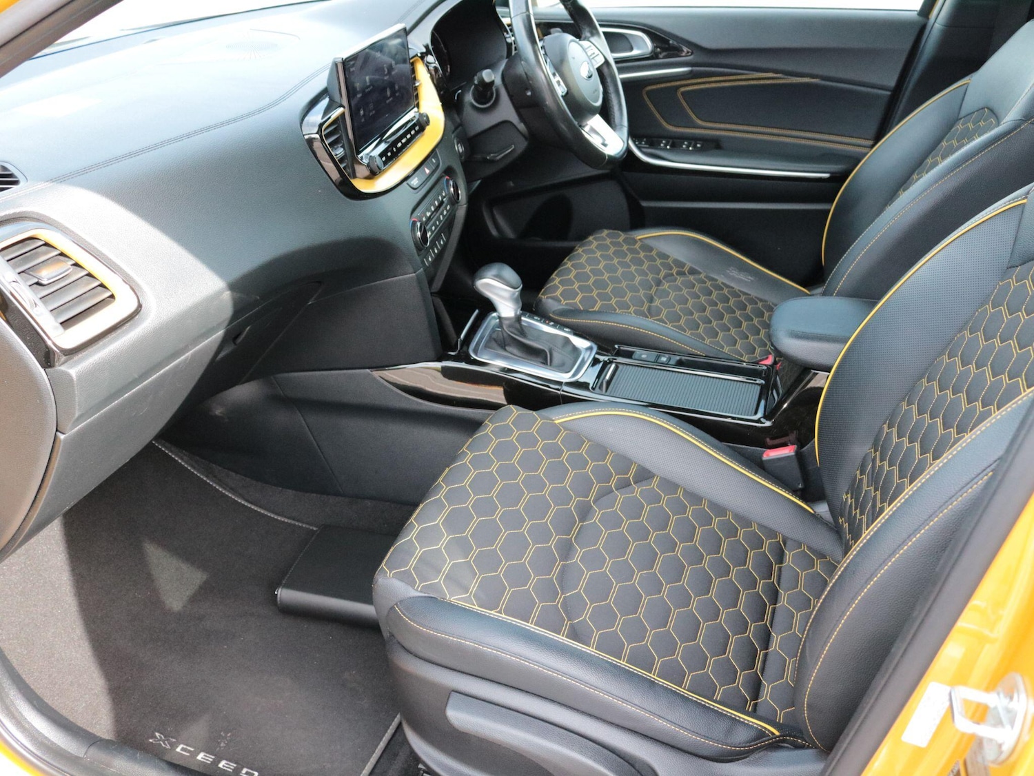 Used Kia XCeed 2020 for sale - 76013049: Photo 16