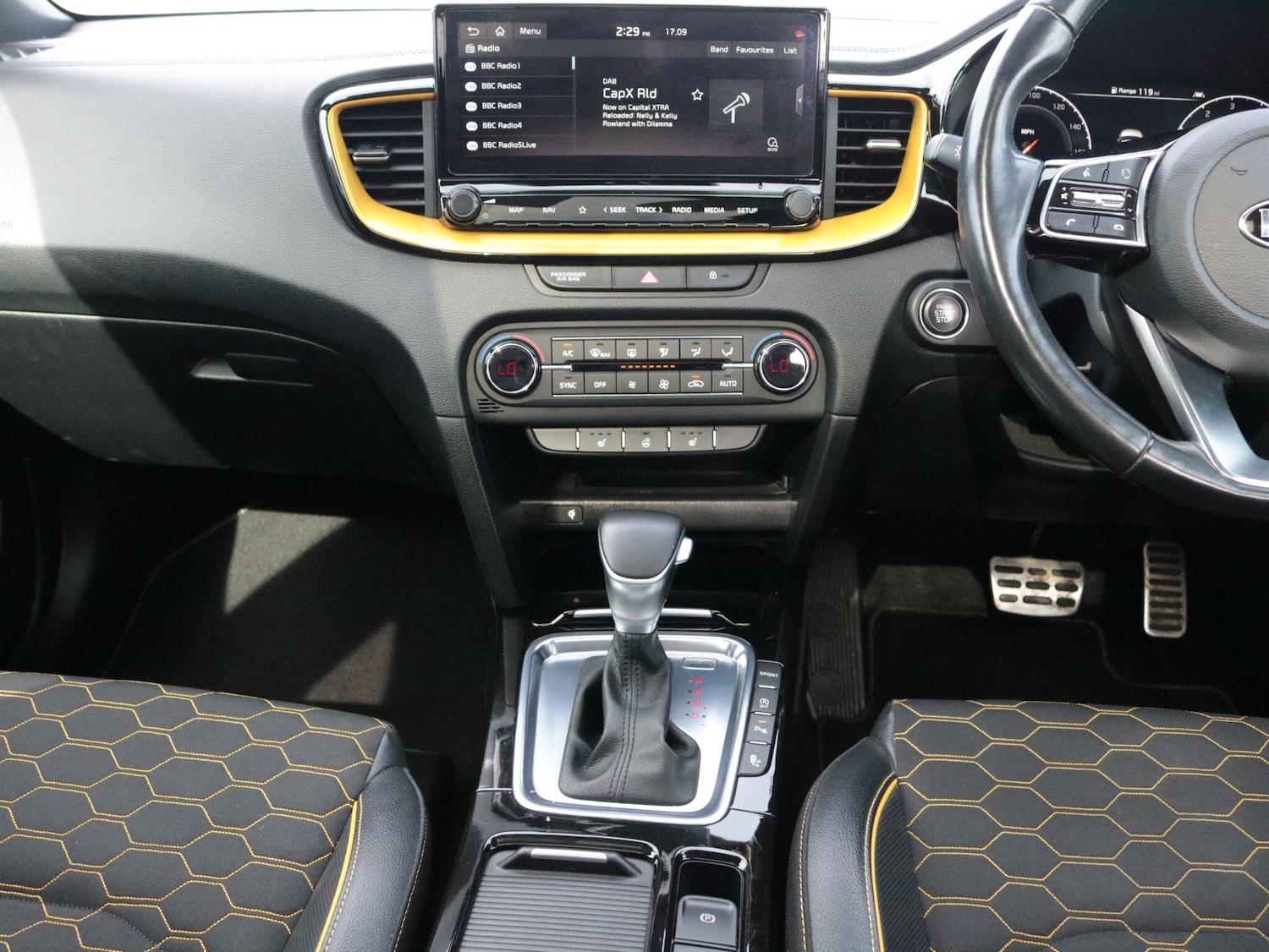 Used Kia XCeed 2020 for sale - 76013049: Photo 24