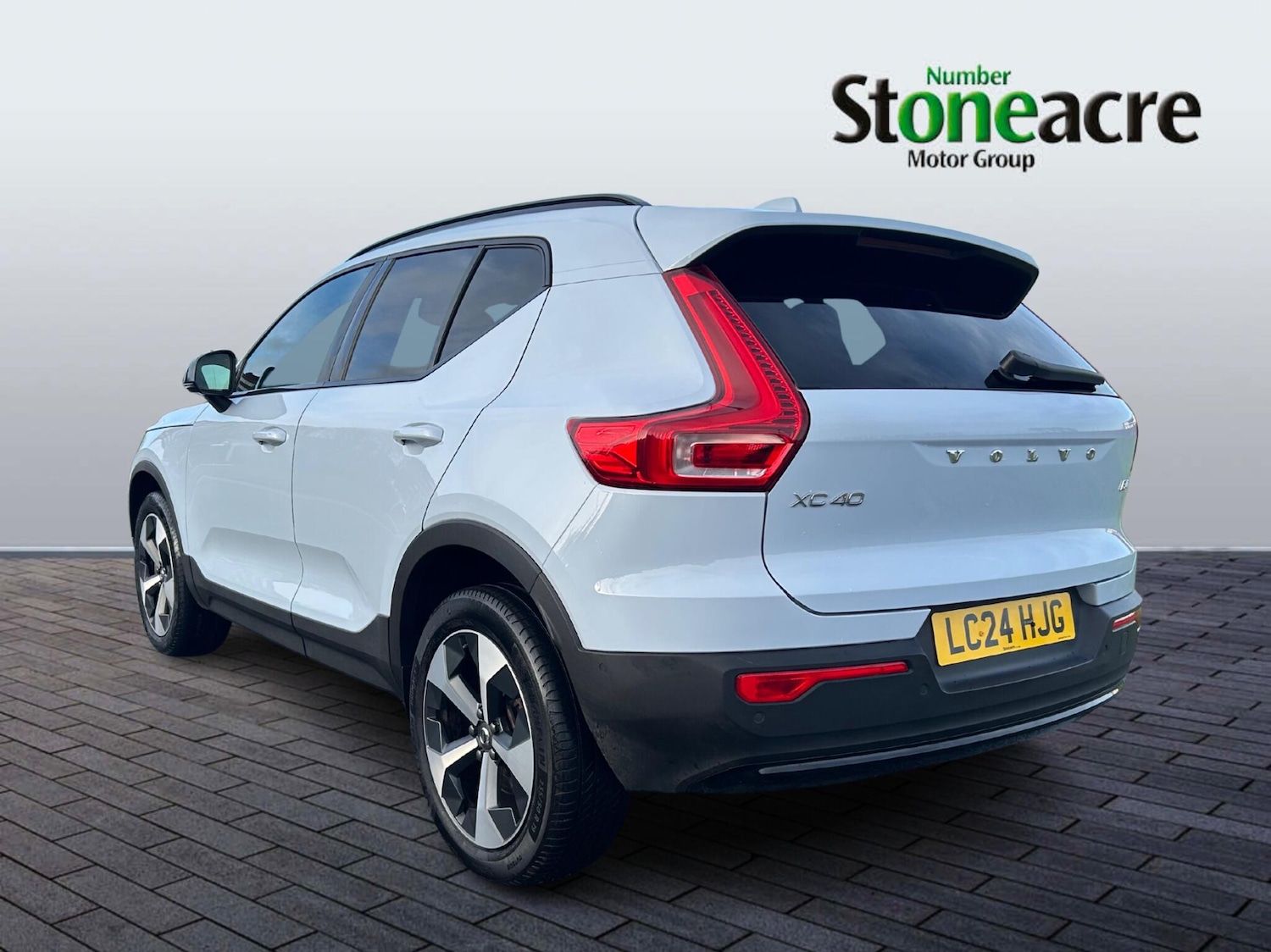Used Volvo XC40 2024 for sale - 76975535: Photo 5