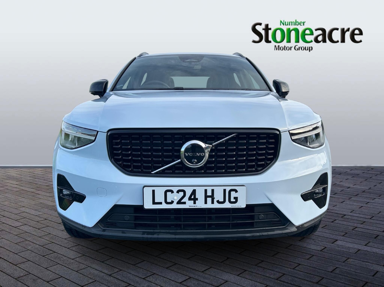 Used Volvo XC40 2024 for sale - 76975535: Photo 8