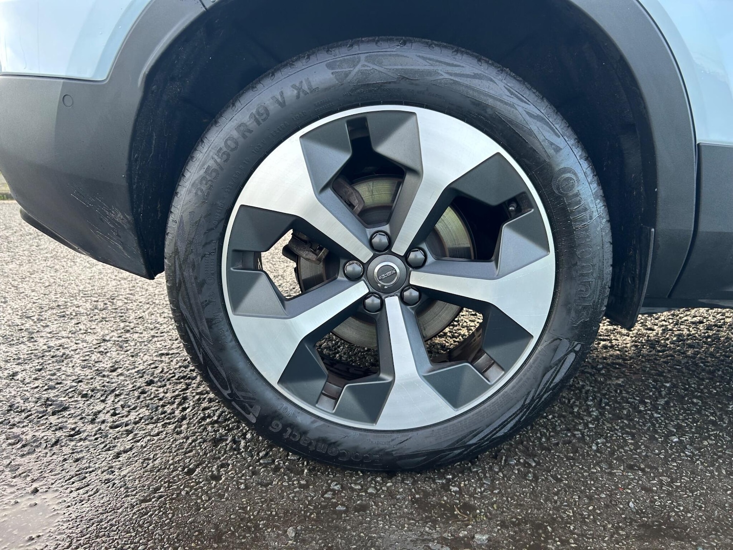 Used Volvo XC40 2024 for sale - 76975535: Photo 9