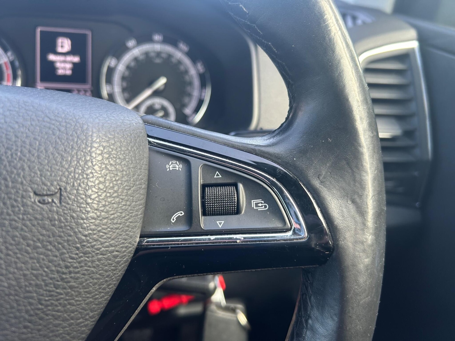 Used Skoda Karoq 2018 for sale - 78047201: Photo 14