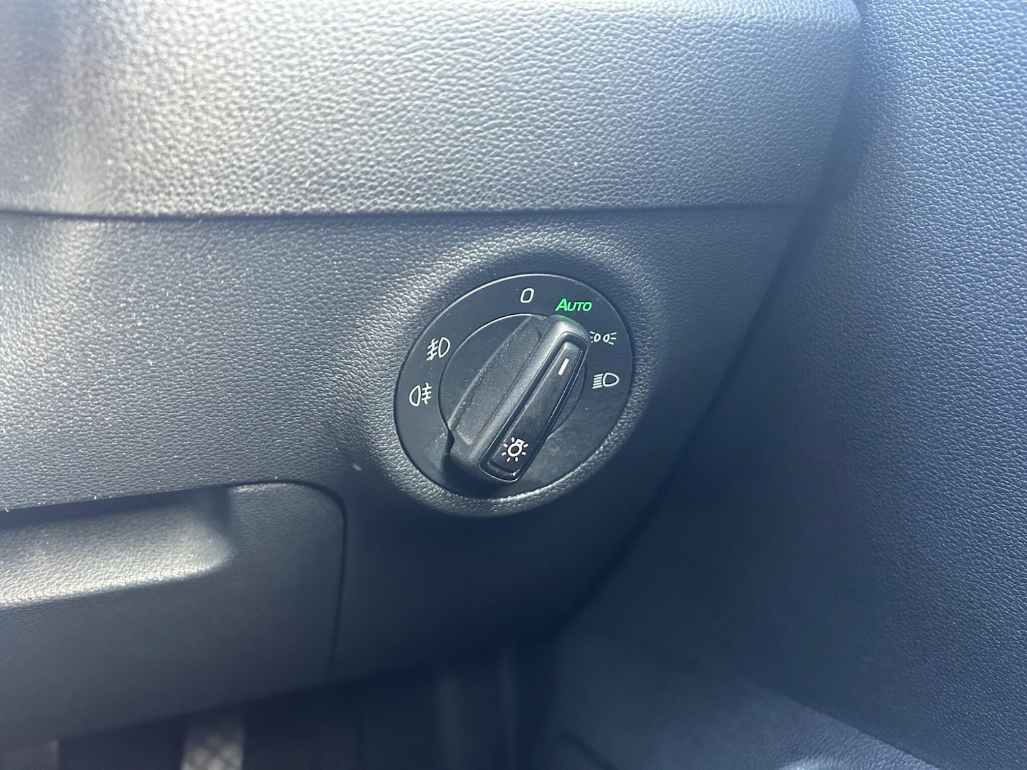 Used Skoda Karoq 2018 for sale - 78047201: Photo 16