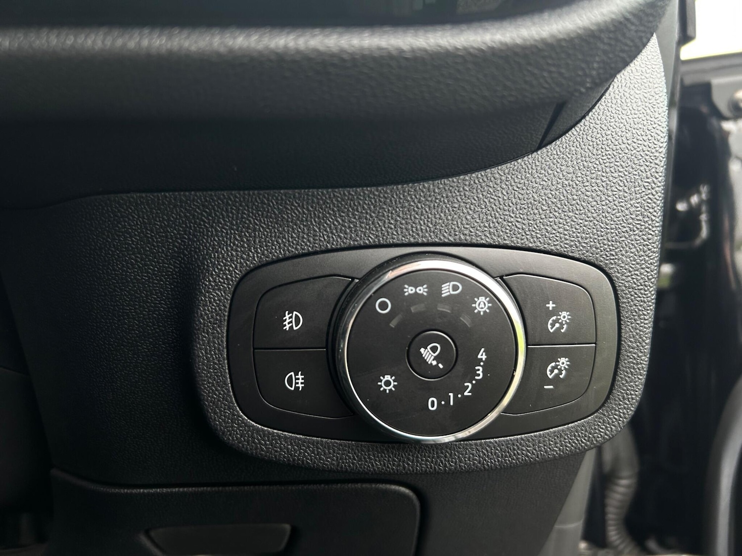 Used Ford Fiesta 2023 for sale - 76561744: Photo 16