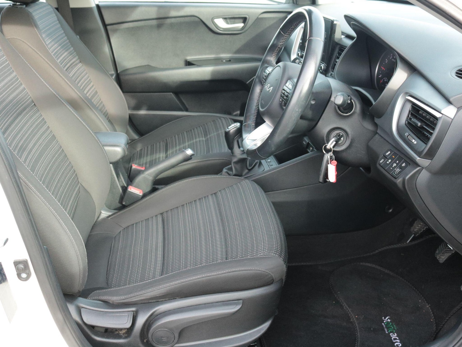 Used Kia Stonic 2023 for sale - 77598199: Photo 11