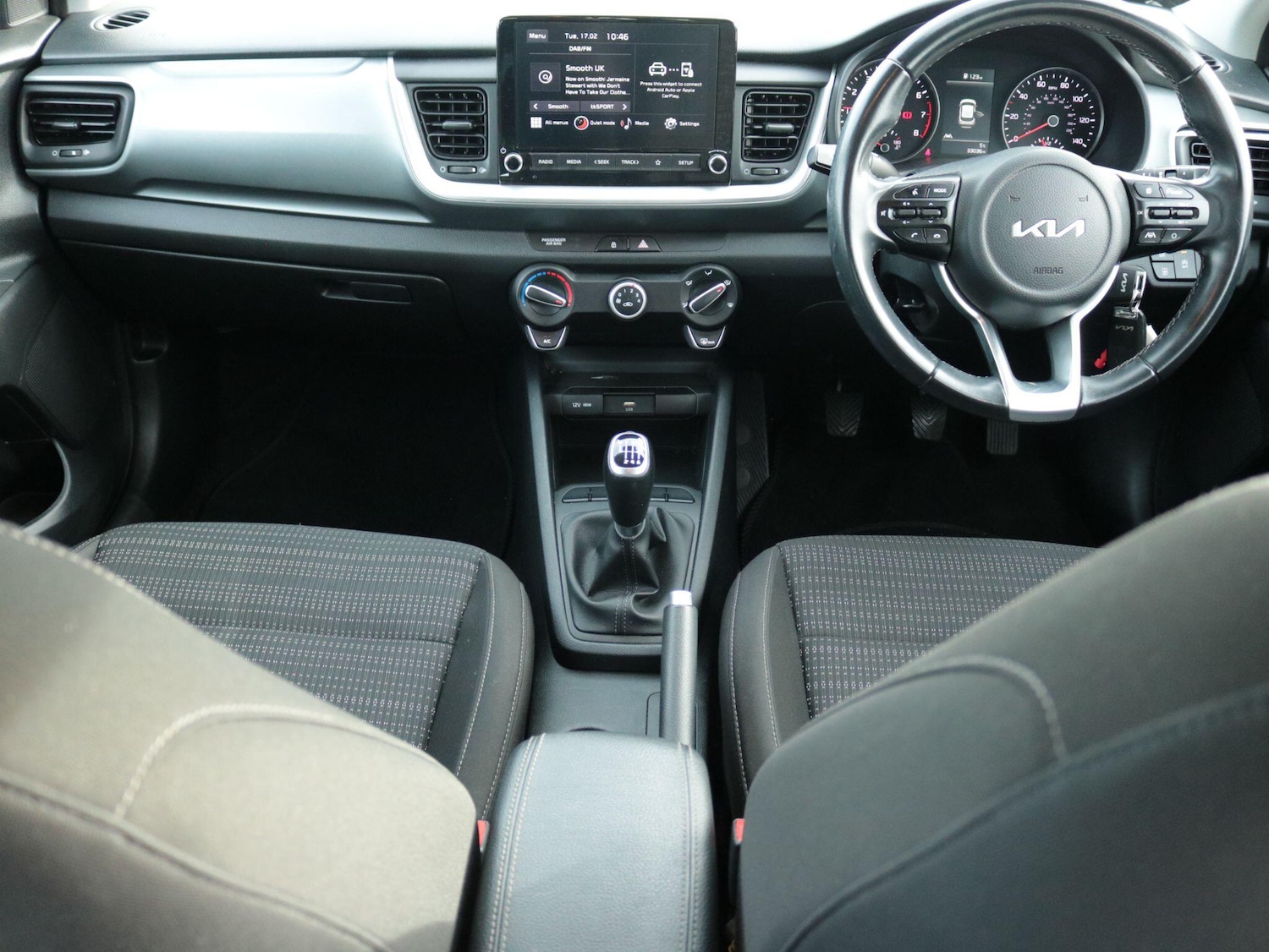 Used Kia Stonic 2023 for sale - 77598199: Photo 12