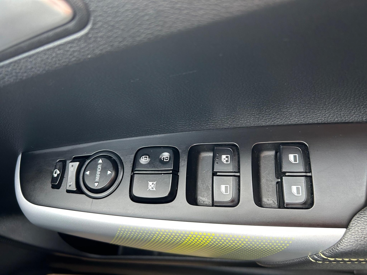 Used Kia Picanto 2023 for sale - 78034460: Photo 15