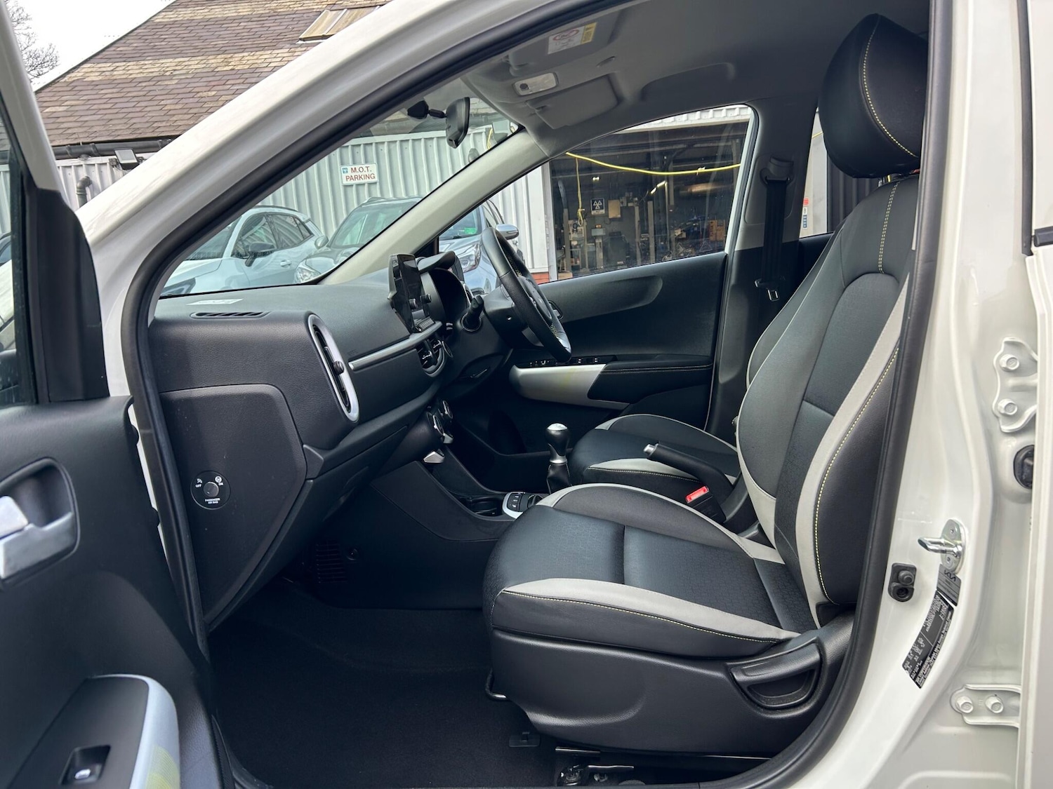 Used Kia Picanto 2023 for sale - 78034460: Photo 23