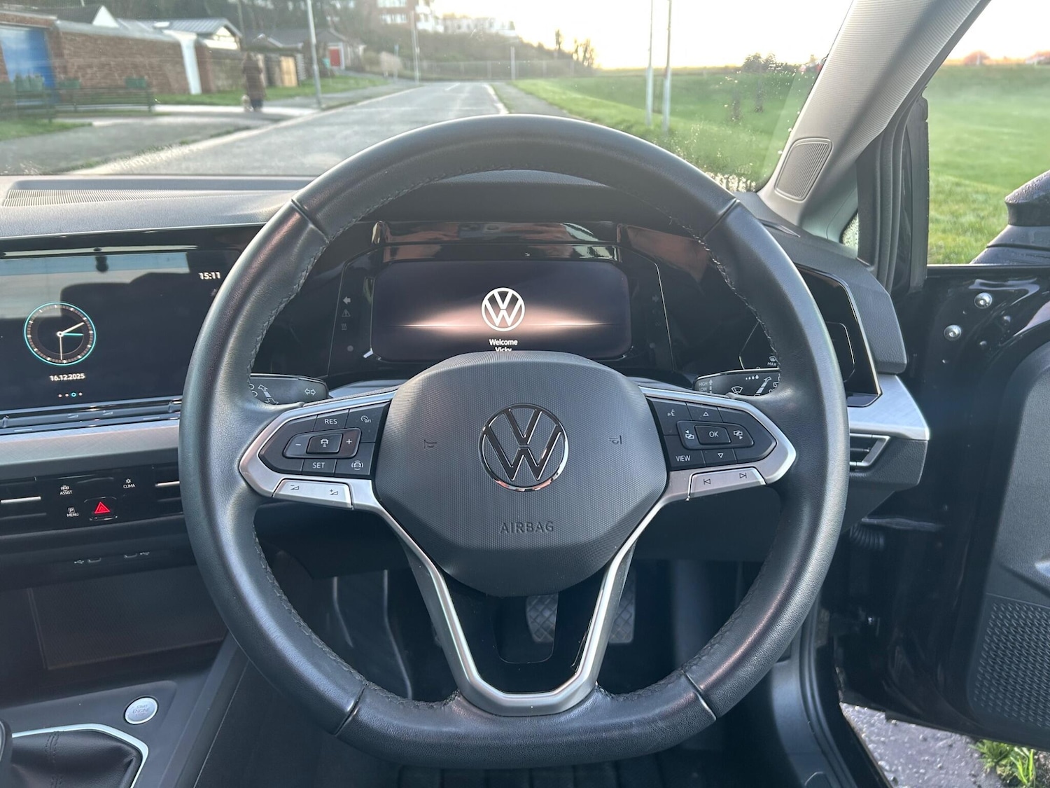 Used Volkswagen Golf 2024 for sale - 76976369: Photo 11