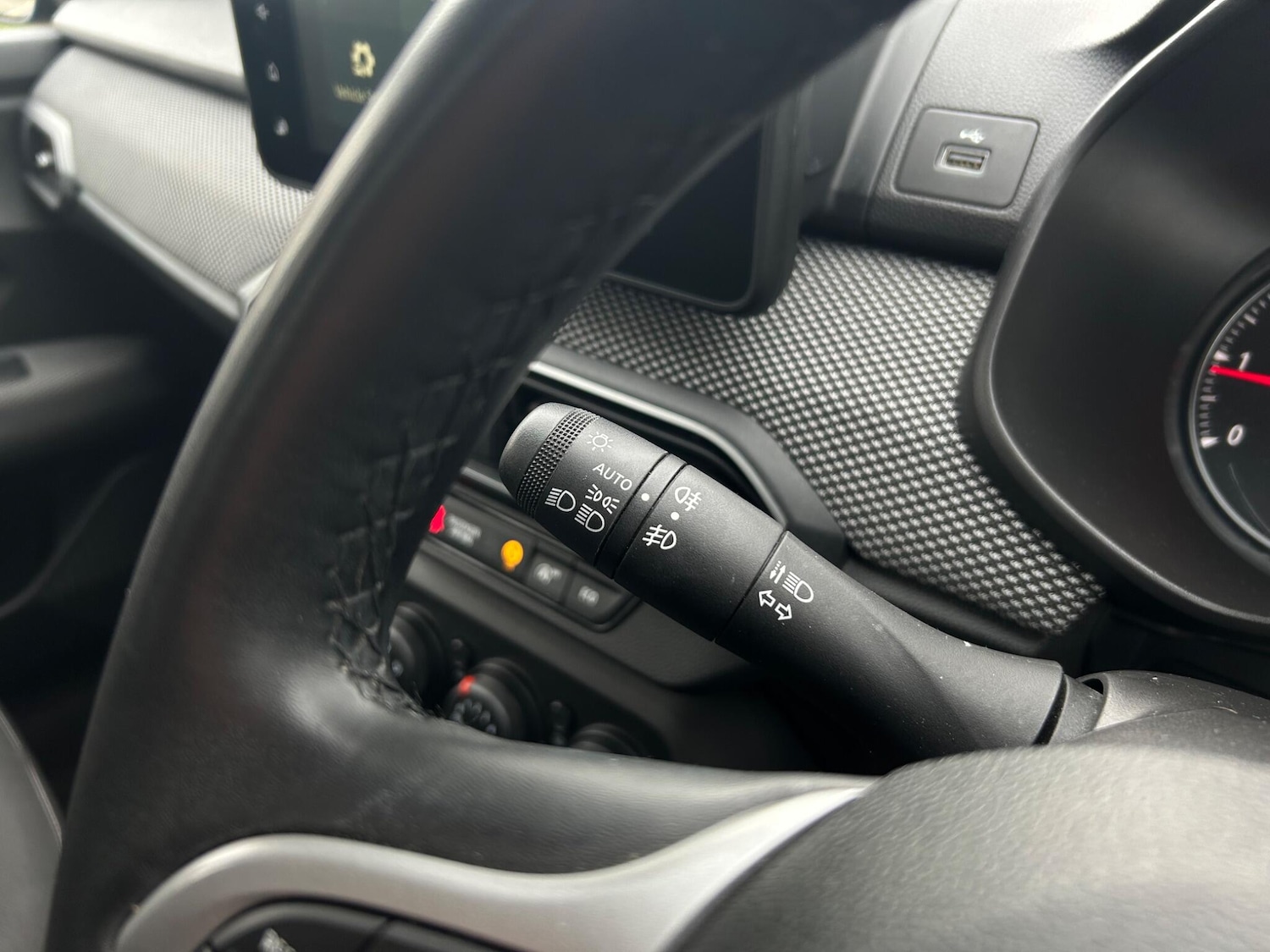 Used Dacia Sandero for sale - 77696370: Photo 15