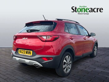 Used Kia Stonic 2023 for sale - 78783773: Photo