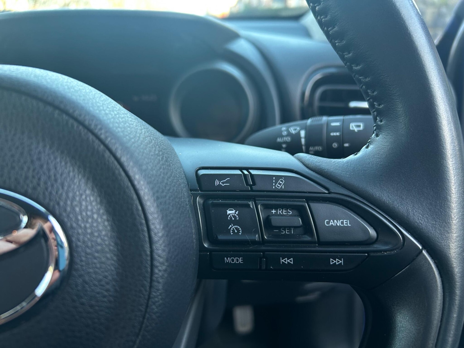 Used Toyota Yaris Cross 2022 for sale - 76689243: Photo 14