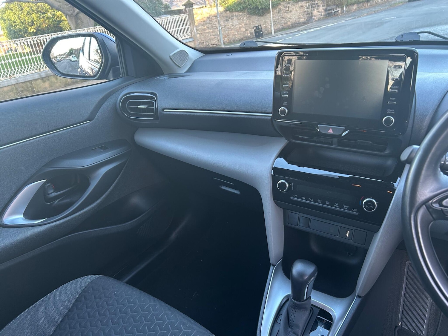 Used Toyota Yaris Cross 2022 for sale - 76689243: Photo 19