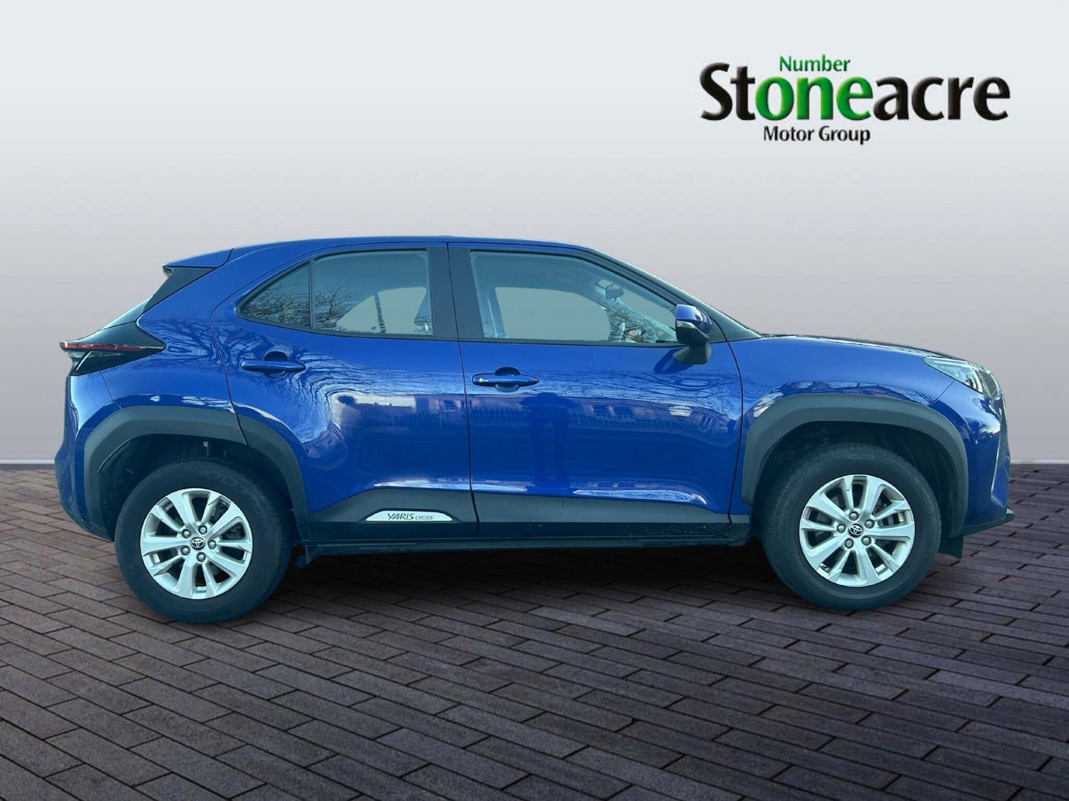 Used Toyota Yaris Cross 2022 for sale - 76689243: Photo 2