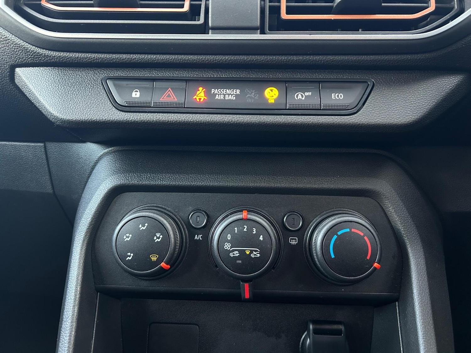 Used Dacia Sandero Stepway 2023 for sale - 76689465: Photo 20