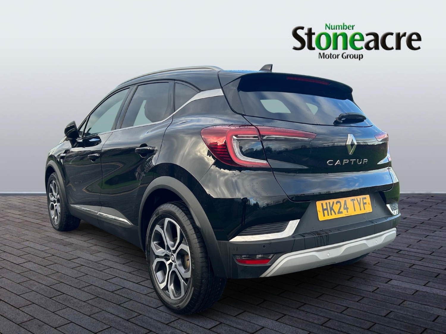 Used Renault Captur 2024 for sale - 76926018: Photo 5