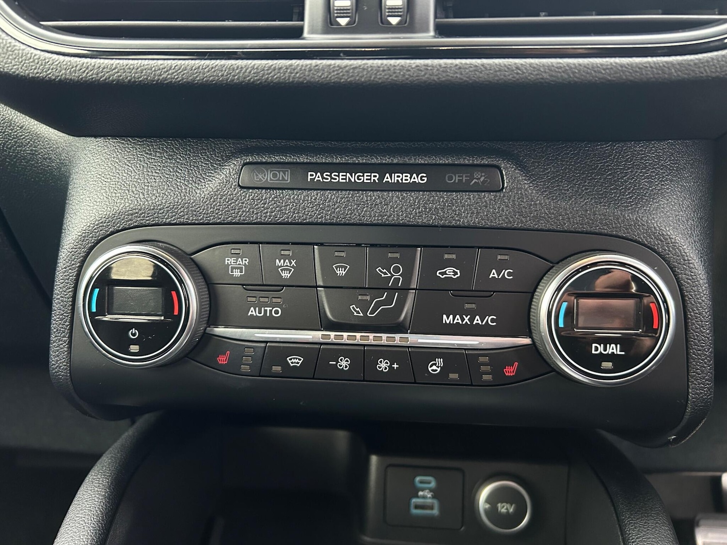 Used Ford Kuga 2020 for sale - 76538354: Photo 21