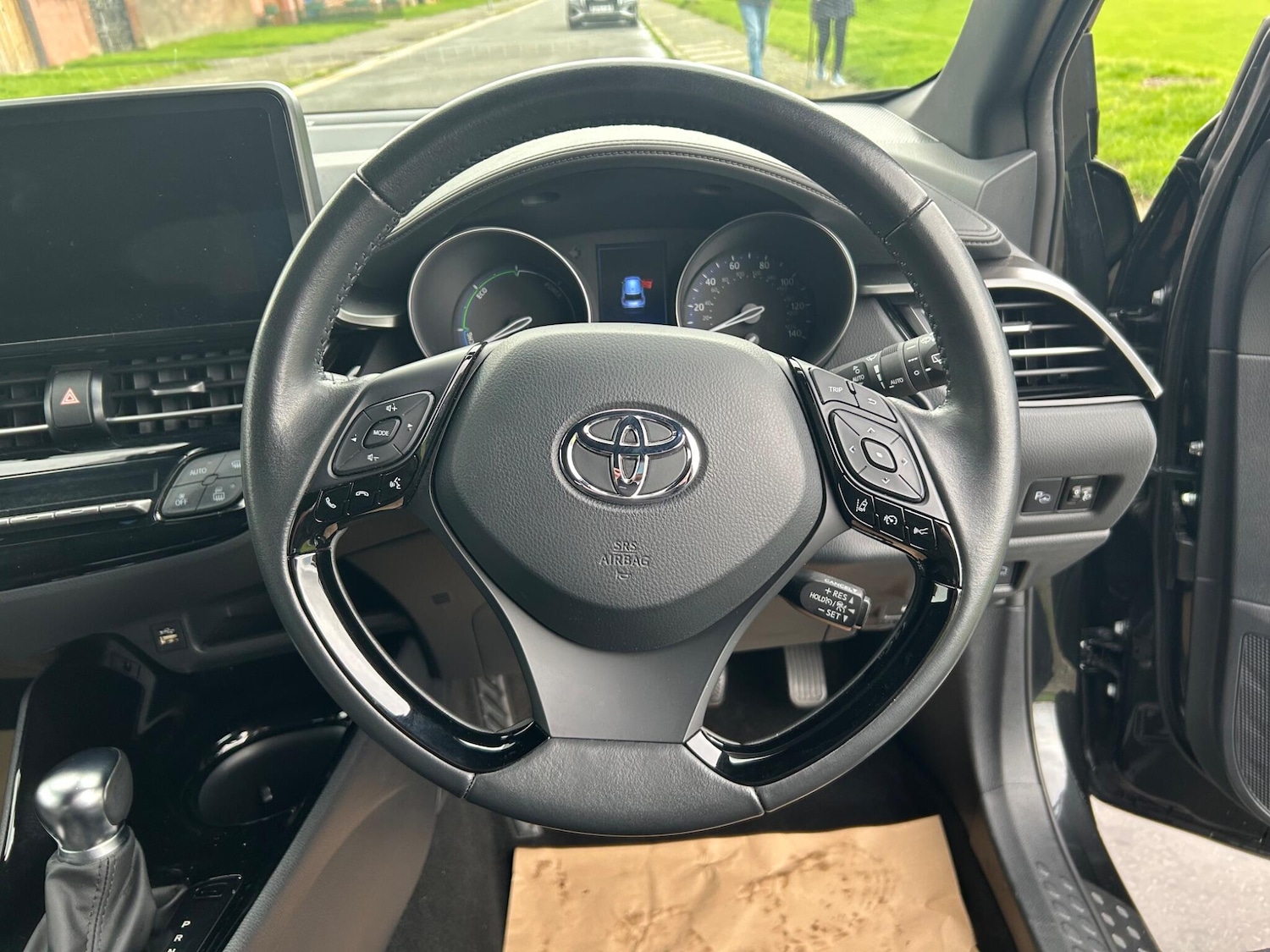 Used Toyota C-HR for sale - 76527652: Photo 11