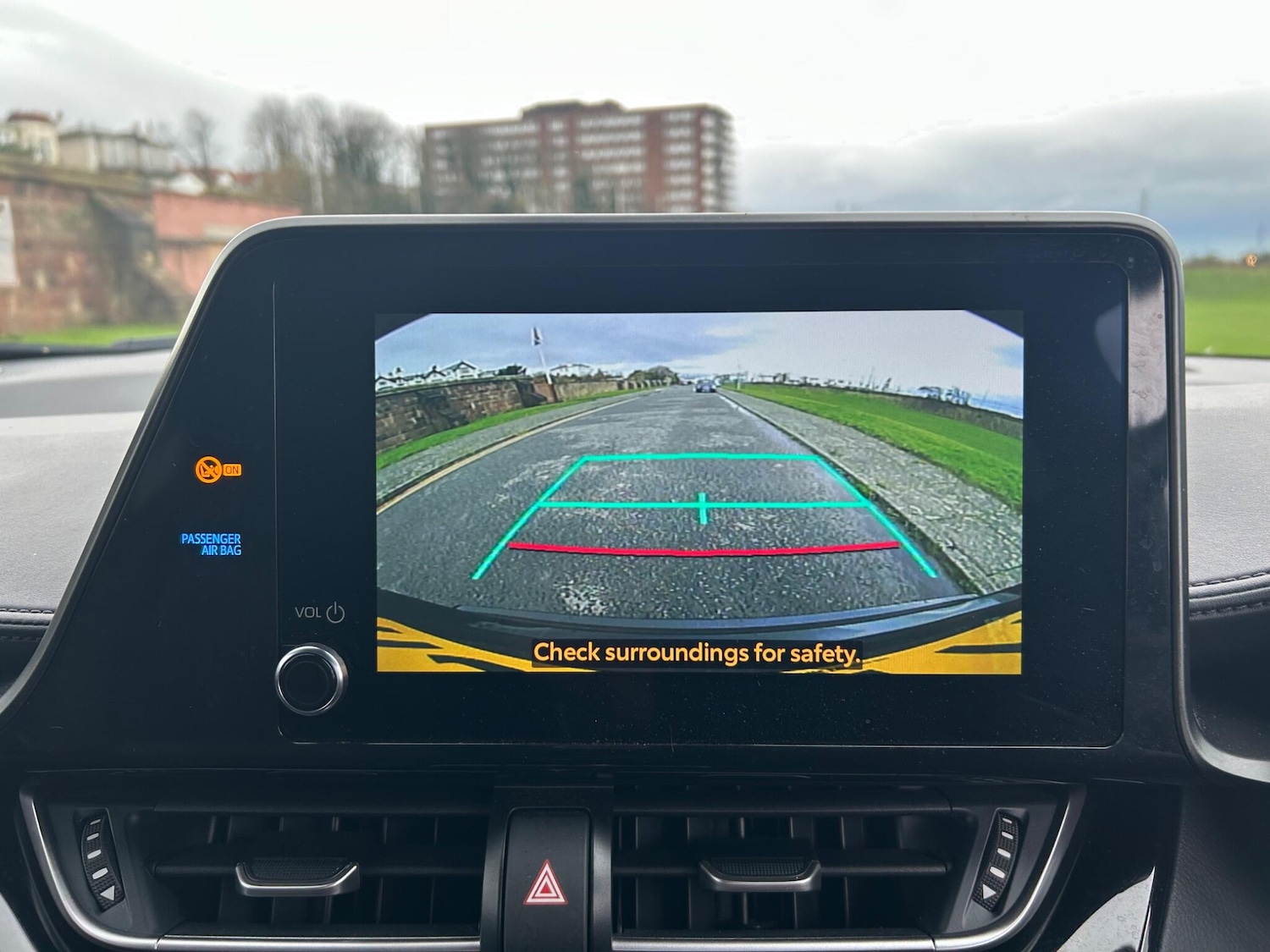 Used Toyota C-HR for sale - 76527652: Photo 23