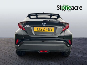 Used Toyota C-HR 2022 for sale - 76527652: Photo