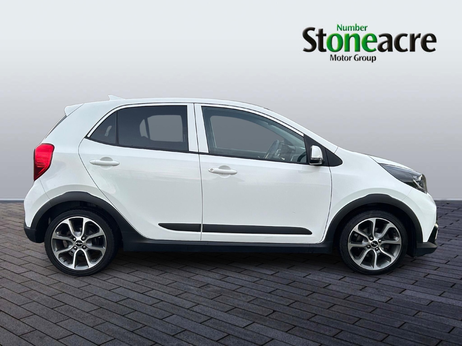 Used Kia Picanto 2022 for sale - 76918663: Photo 2