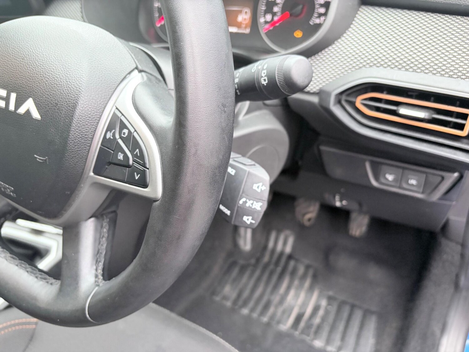 Used Dacia Sandero Stepway for sale - 77724275: Photo 22