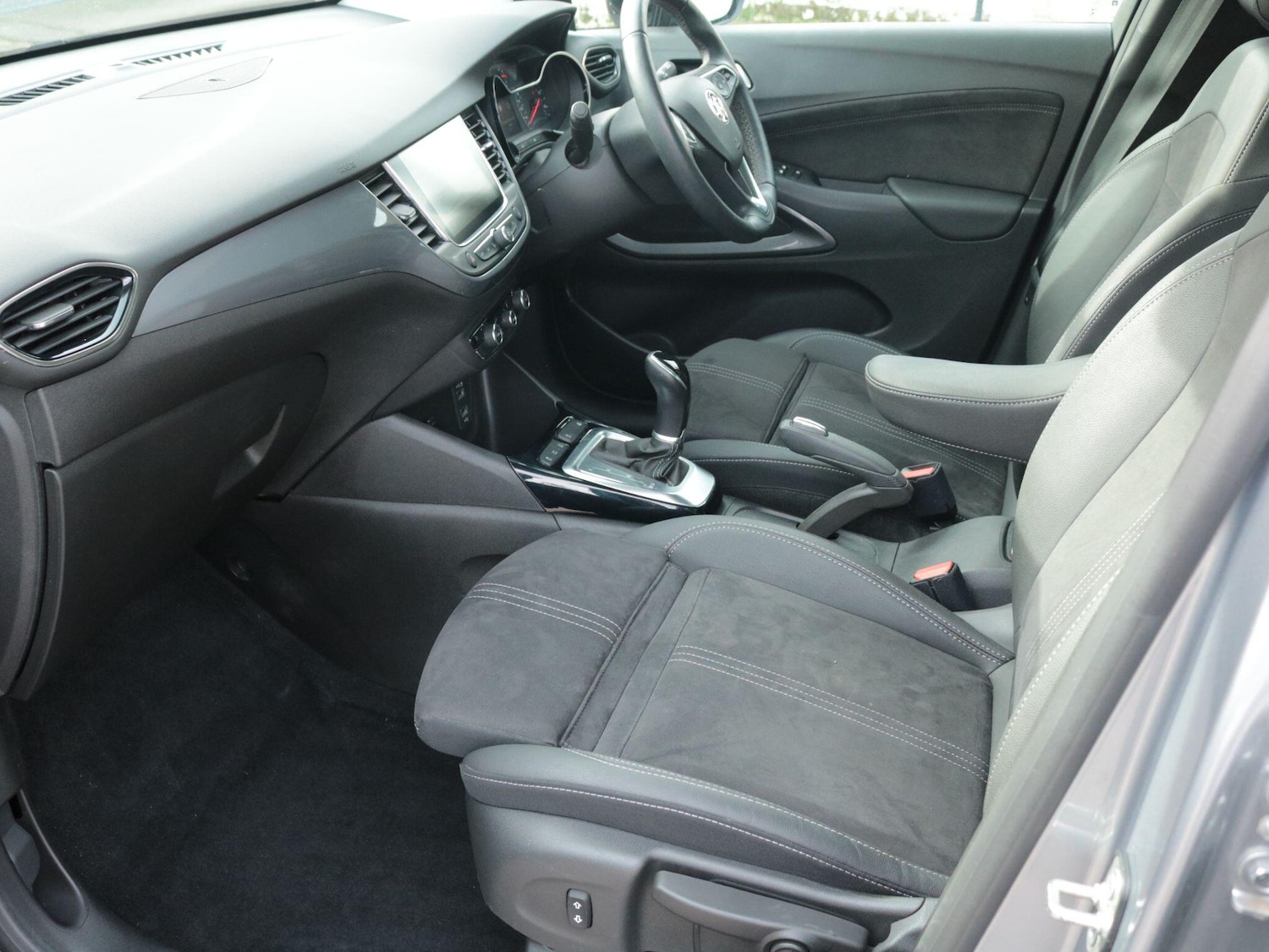 Used Vauxhall Crossland 2022 for sale - 77598318: Photo 15