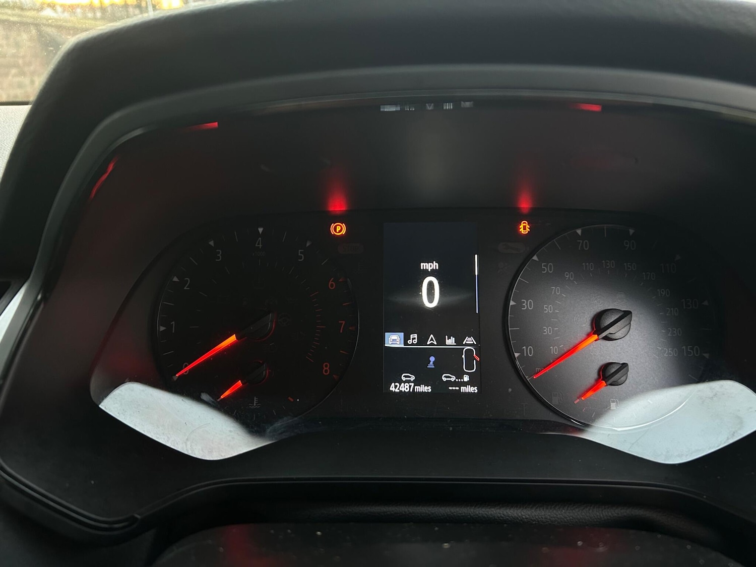 Used Renault Captur 2024 for sale - 76701635: Photo 12