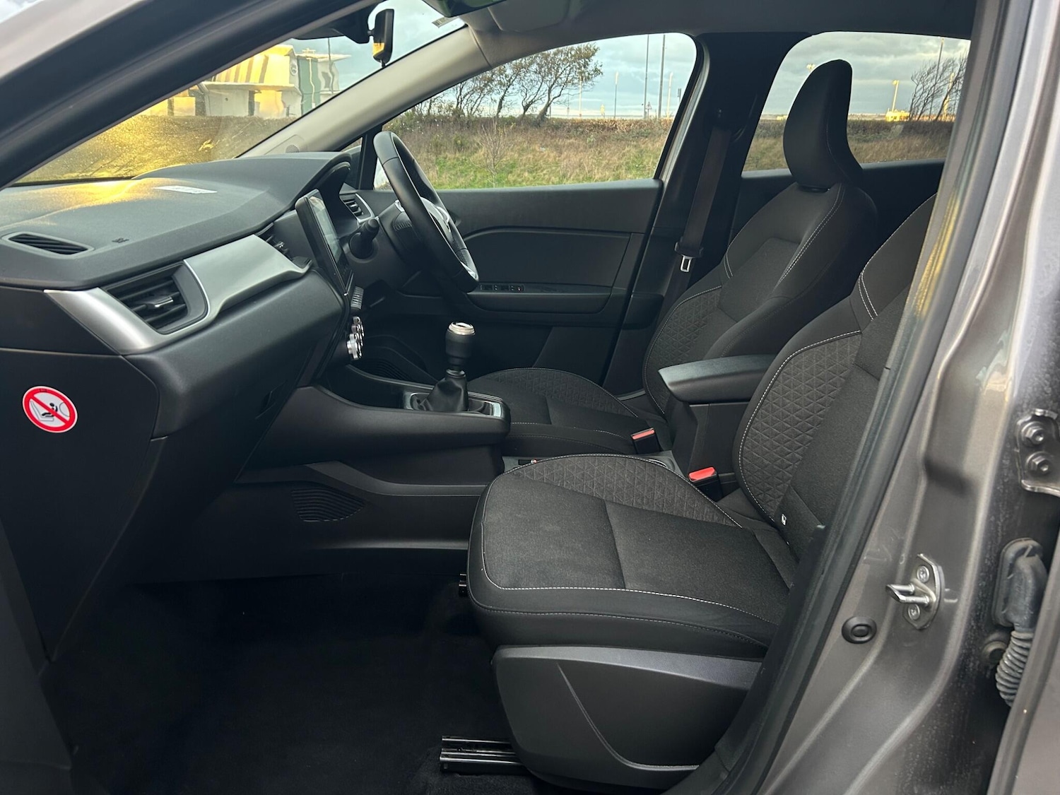 Used Renault Captur 2024 for sale - 76701635: Photo 26