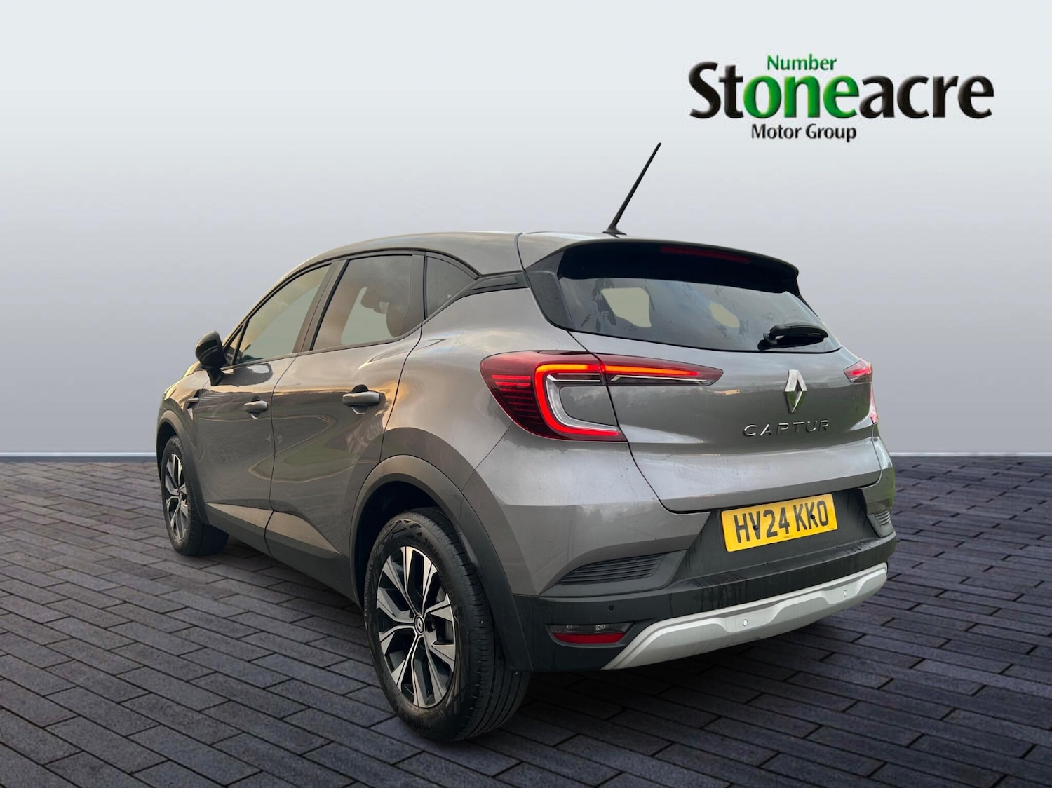 Used Renault Captur 2024 for sale - 76701635: Photo 5