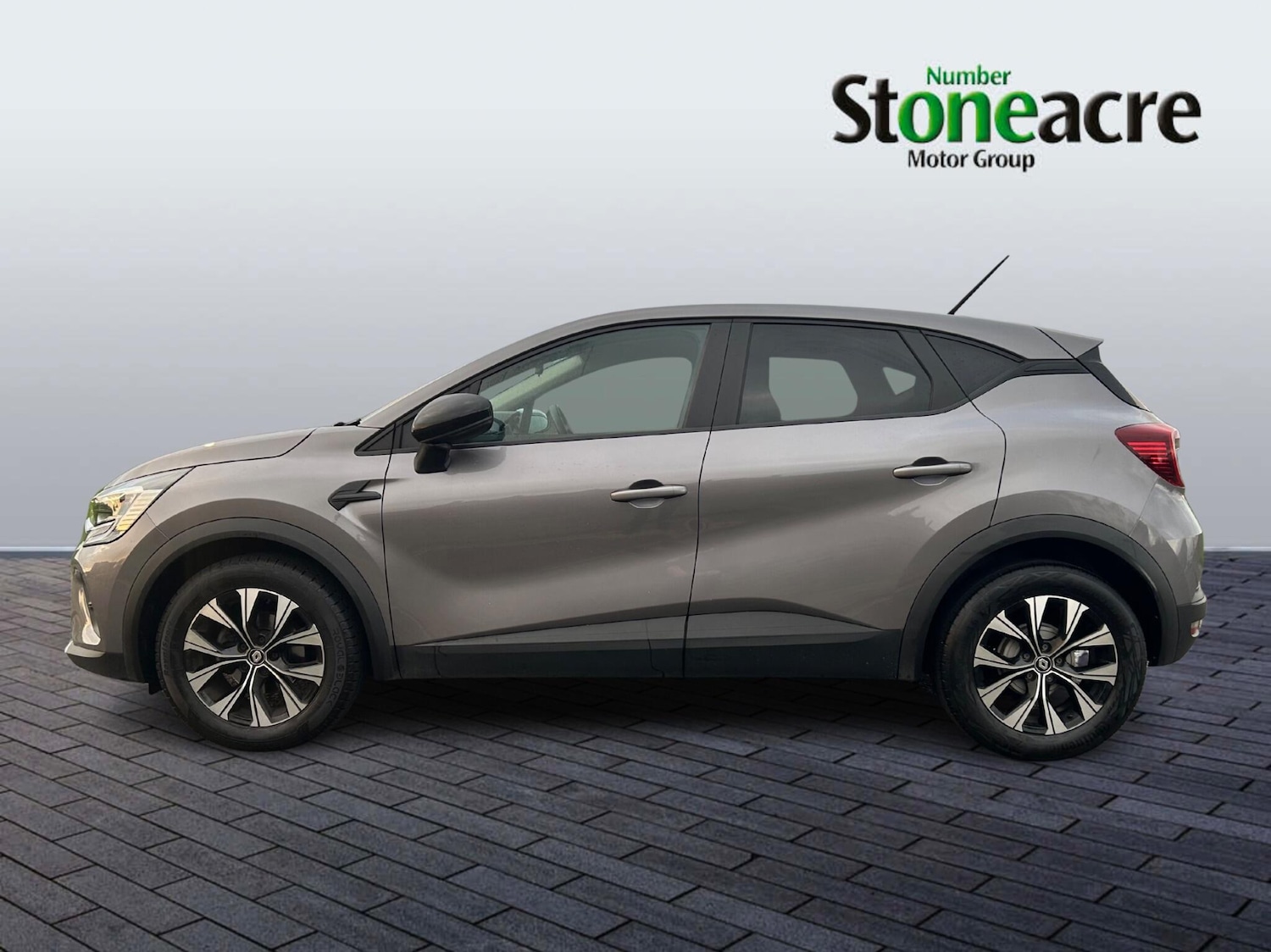 Used Renault Captur 2024 for sale - 76701635: Photo 6